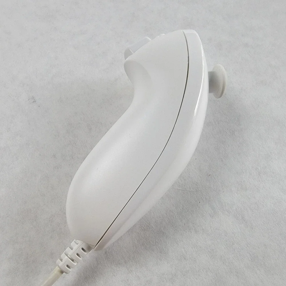 Nintendo Wii Accessory Bundle White Wii Wheel RVL-024 and 2 Nunchucks RVL-004